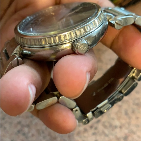 Michael Kors watch - Picture 2 of 6